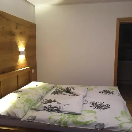 Ferienwohnung Froehlich Pruggern